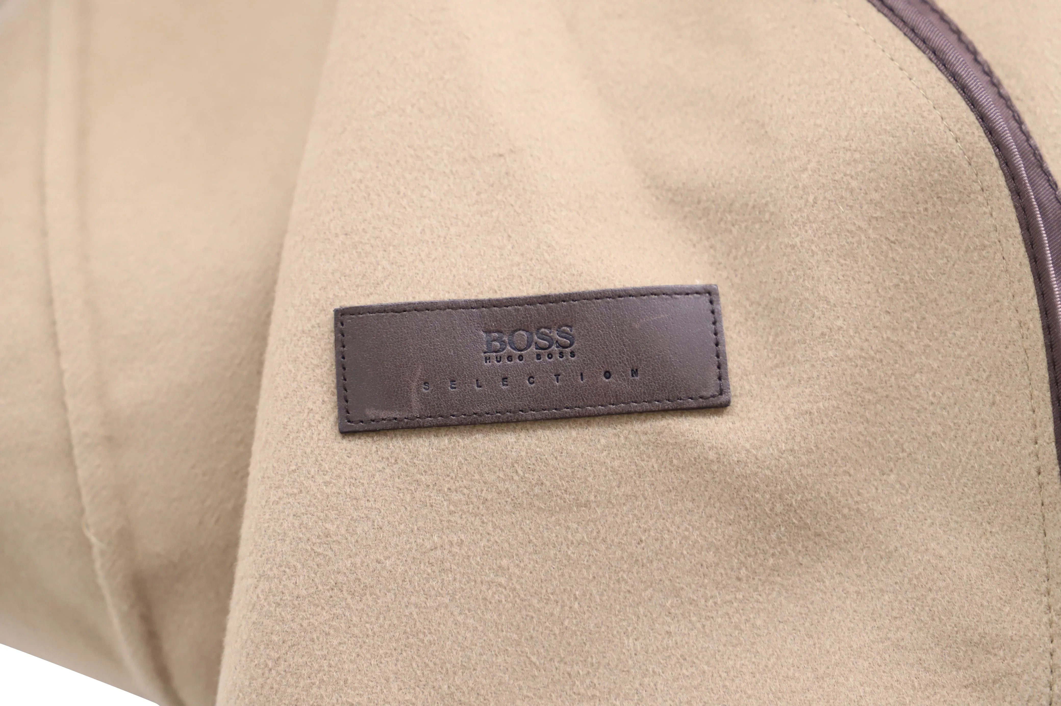 Hugo Boss Trench Coat in Beige Cashmere