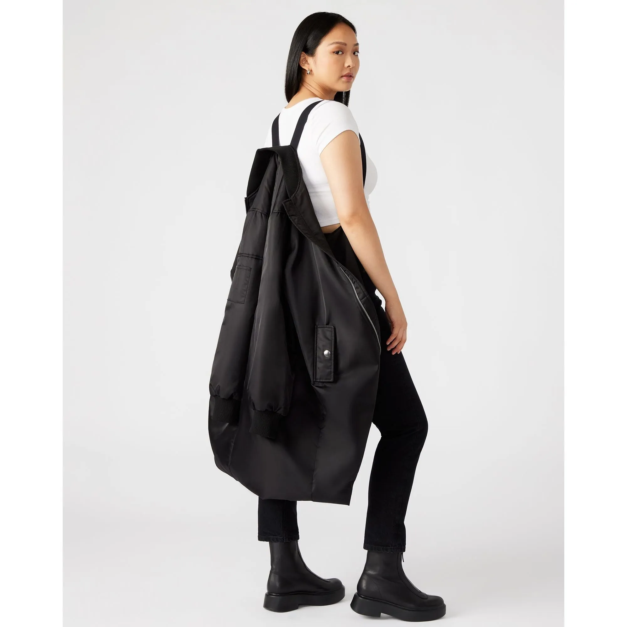 Vindy Coat Black